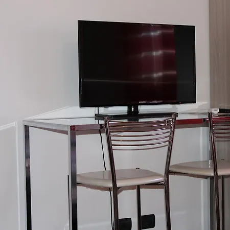 Le Pleiadi Aeroporto Bed & Breakfast