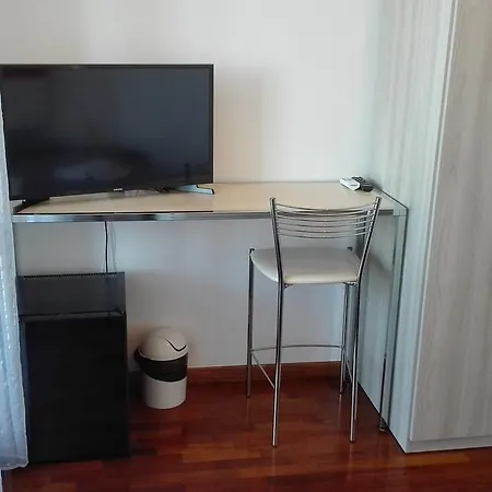 Le Pleiadi Aeroporto Bed & Breakfast